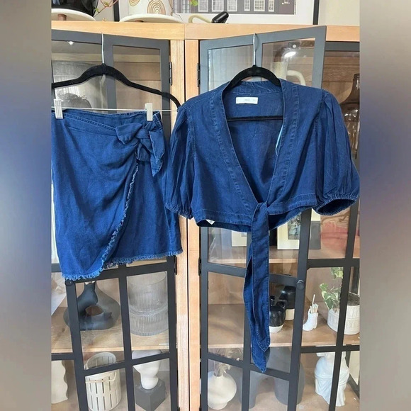 Mango Wrap Top Skirt Set Lyocell Chambray dark wash denim crop high waisted - Picture 2 of 12